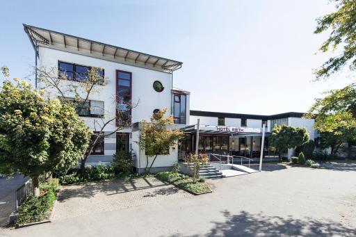 Hotel Rieth - Housity