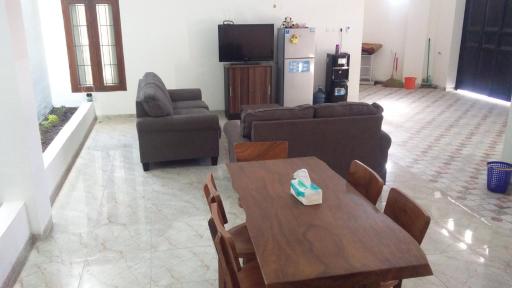 ZG Homestay Solo - Housity