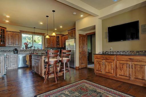 Private Retreat on Working Horse and Cattle Ranch - Housity