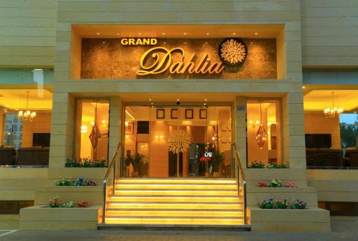 Grand Dahlia Hotel Apartment - Sabah Al Salem - Housity