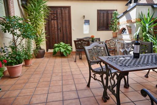 Hostal Rural Los Telares - Housity