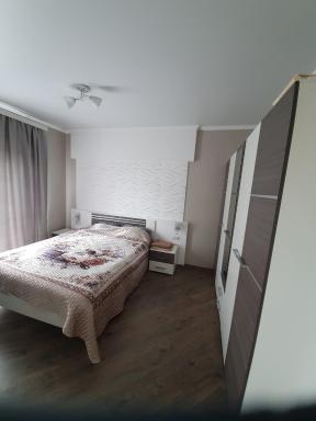Апартаменти Лесі Українки, Замок - Housity