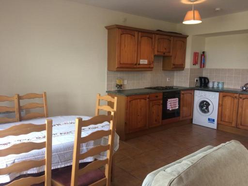 37 Atlantic Point, Ground Floor, Sea View Apartment sleeps 6 - Housity