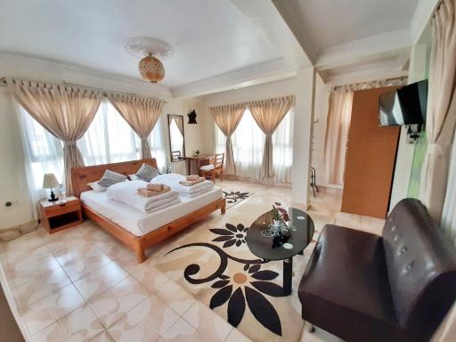 Shakya House - Housity