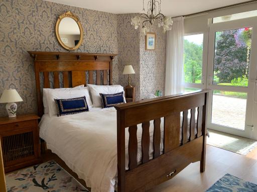 Clones 'Greenjoy - B&B - Housity