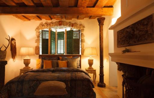 Living History (adults only) - Housity