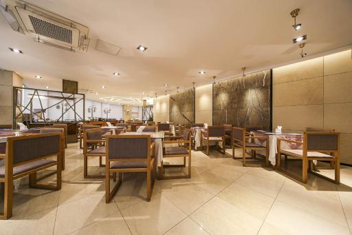 Benikea Hotel Bizinn - Housity
