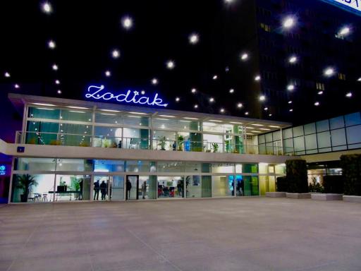 Coco Christina 2 - Housity