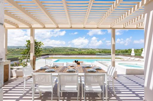 Rosmerta Villa, Chic & Prestigious, By ThinkVilla - Housity