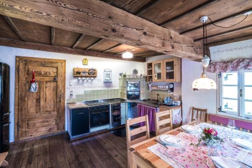 KÜHBARTL SIMMERL, exklusiv und urig - Housity