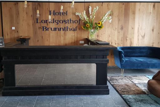 Hotel Brunnthal - Housity