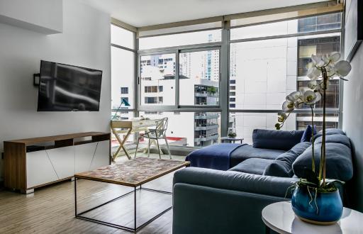 Modern Condo City Center - PH Quartier Atlapa - Housity