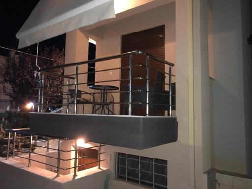 AM Beach House - Housity