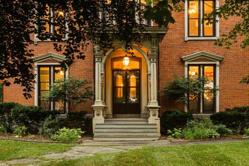 Rosemont Inn - Housity