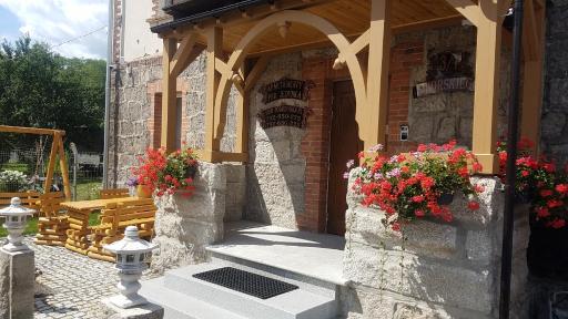Apartamenty pod Jedynka - Sikorskiego 3/1 - Housity