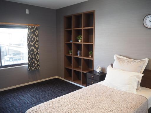 GUEST HOUSE BOSTONS - Housity