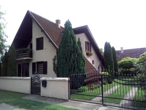 Villa Nirvana - Housity