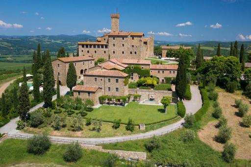 Castello Banfi - Il Borgo - Relais et Chateaux - Hizvo