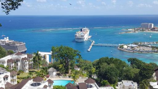 Panoramic View@Sky Castles, Columbus Heights - Housity