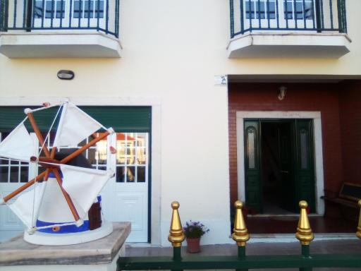 Azure Guest House - Housity