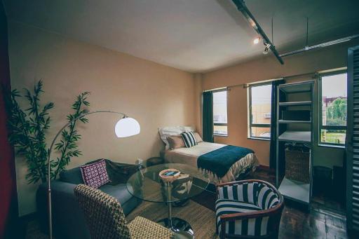 Cozy, Modern Living in Maboneng: 104 - Housity