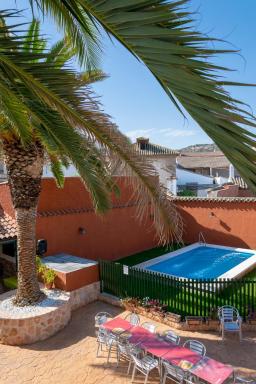 Hospedium Hotel El Nido de Alcudia Suites - Housity