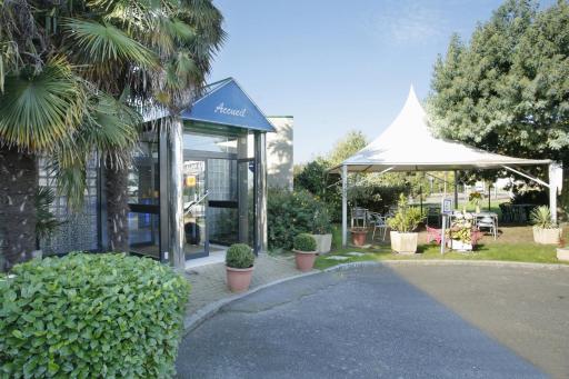 LIBERTY Hôtel Rennes Ouest - Housity