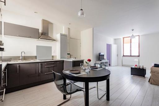 REIMS LA ROMAINE - Housity