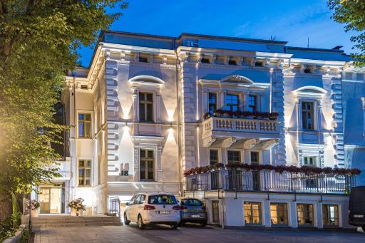 Hotel Willa Flora - Hizvo
