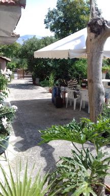 L' Albarosa affittacamere e b&b - Housity