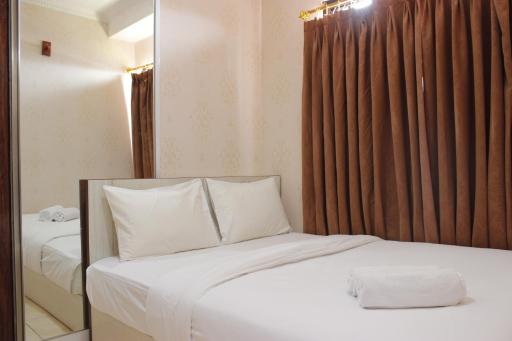 Cozy 2BR Tamansari Panoramic Apartment By Travelio - Housity