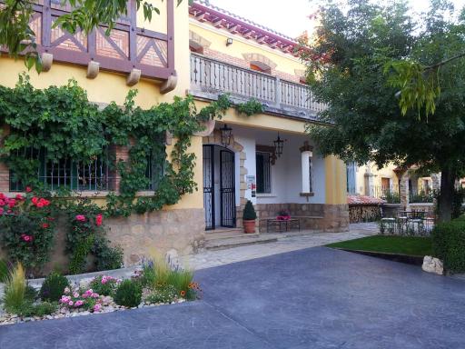 Hotel La Parra - Housity