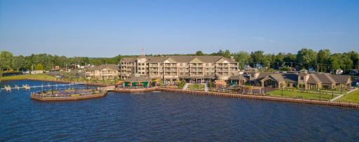Chautauqua Harbor Hotel - Jamestown - Housity