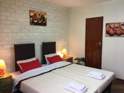 Miraflores Centre - Housity