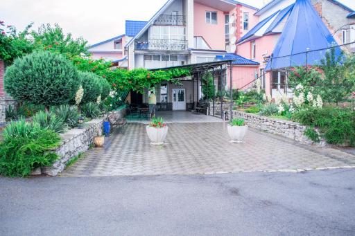 Пані Анна - Housity
