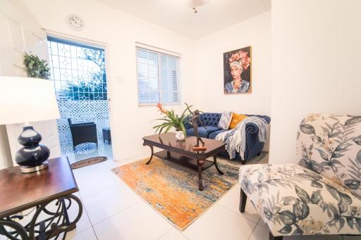 New Kingston Luxury Apartment Chelsea - Housity