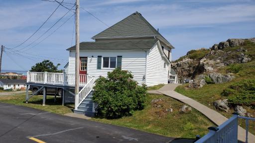 Hillside Cottage 1 - Housity