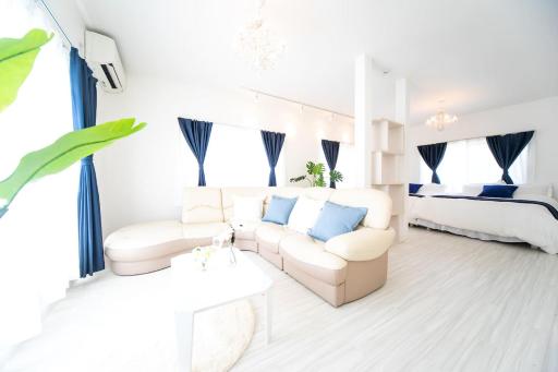 Awaji Seaside Resort in Iwaya 3000 - Housity