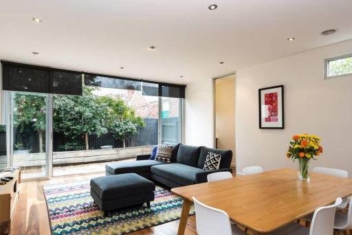 Bradman Modern Style a Walk to MCG, Swan St, CBD - Housity