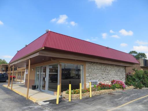Regal Inn Chicago O'Hare - Franklin Park - Housity