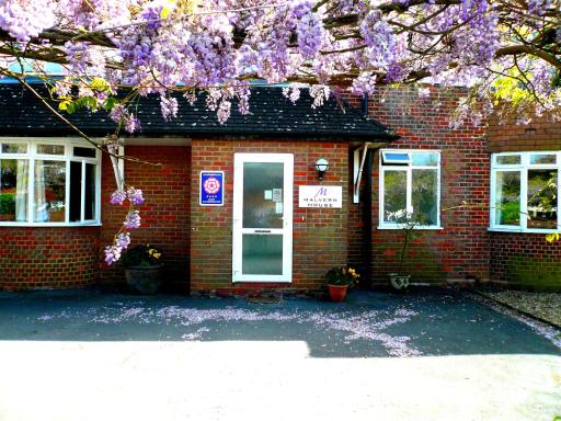 Malvern House - Housity