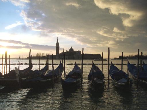 Rudy House Venice - Housity