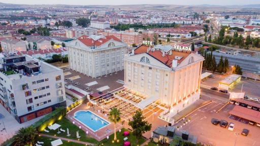 Velada Mérida - Housity