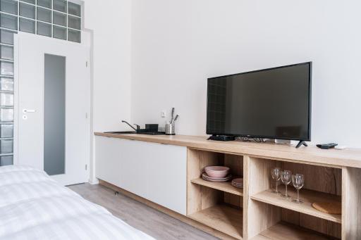 Self Check-in  by Ambiente - Housity