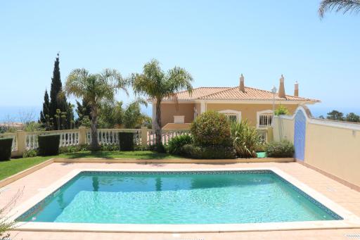 Villa Ocean Views - Housity