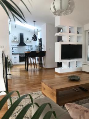 La Paloma Blanca - Housity