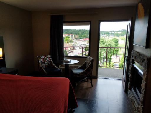 Riverside Tower - Housity