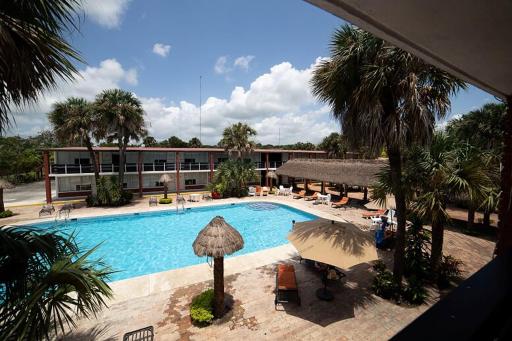 Hotel Plaza Palmas - Housity