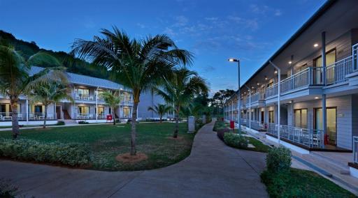Royale Chulan Cherating Chalet - Housity