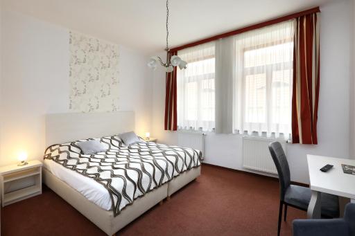 Pension U Tří sedláků - Housity